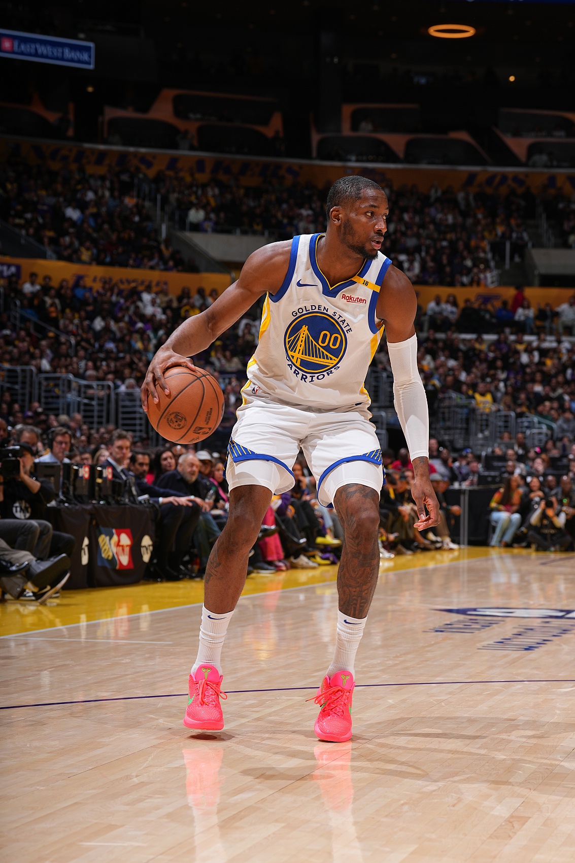 库里父亲:勇士需要运动型大个子 可考虑库明加或用他交易来一个