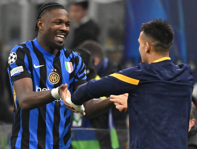 APP下载-国米赛季前瞻:转会窗进展缓慢引援乏力,齐沃执教老东家能走多远